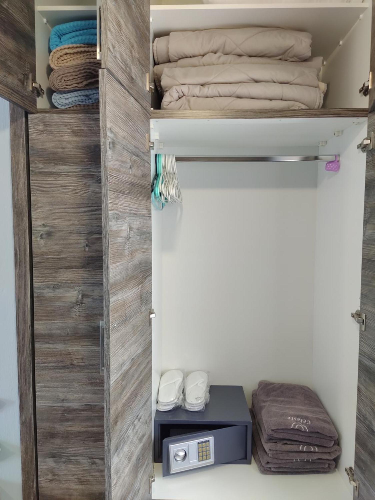 Celeste Deluxe Apartments Skala Potamia  Bagian luar foto