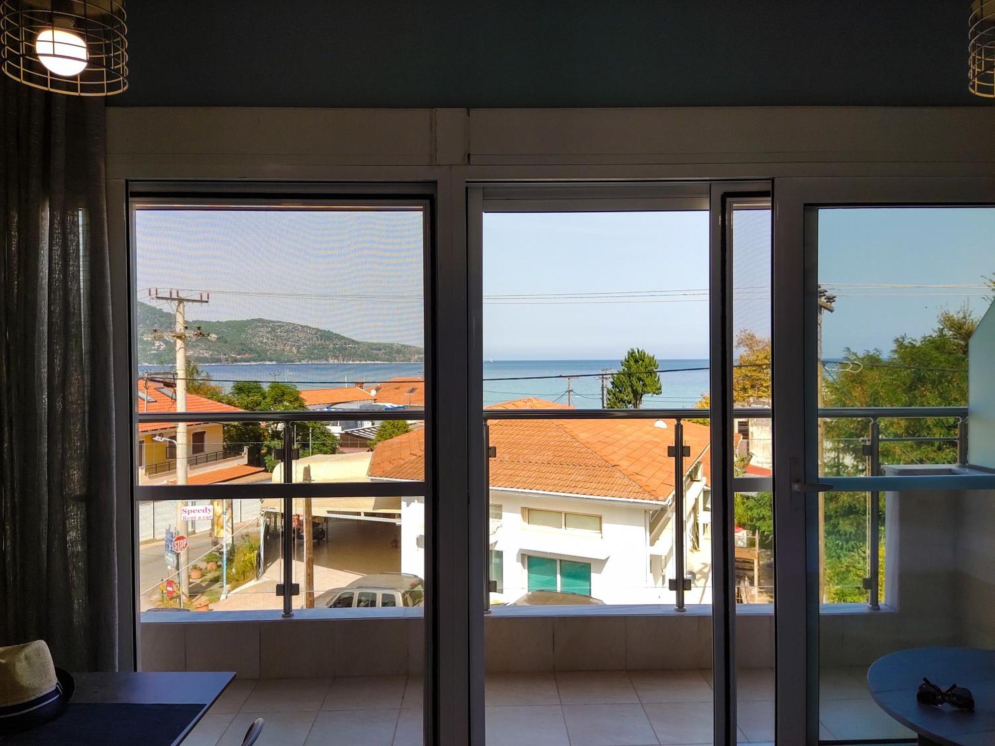 Celeste Deluxe Apartments Skala Potamia  Ruang foto