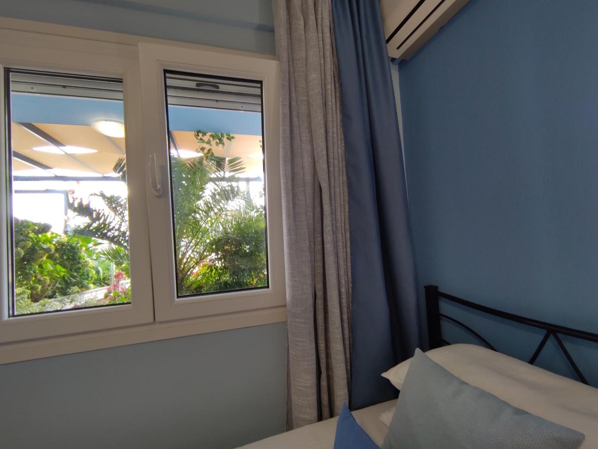 Celeste Deluxe Apartments Skala Potamia  Ruang foto